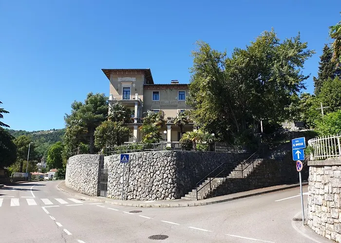 Villa Jure - Apartment Mirjana